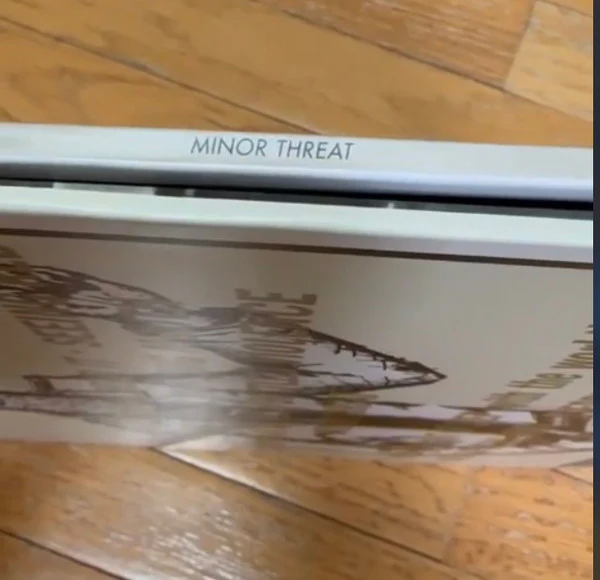 Minor Threat - Minor Threat (LP, Comp, RE, RM, RP, Smo) (M / M) - Image 4