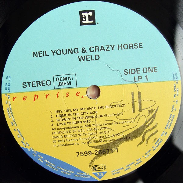 Neil Young & Crazy Horse - Weld (2xLP, Album) (VG+ / VG+) - Image 5
